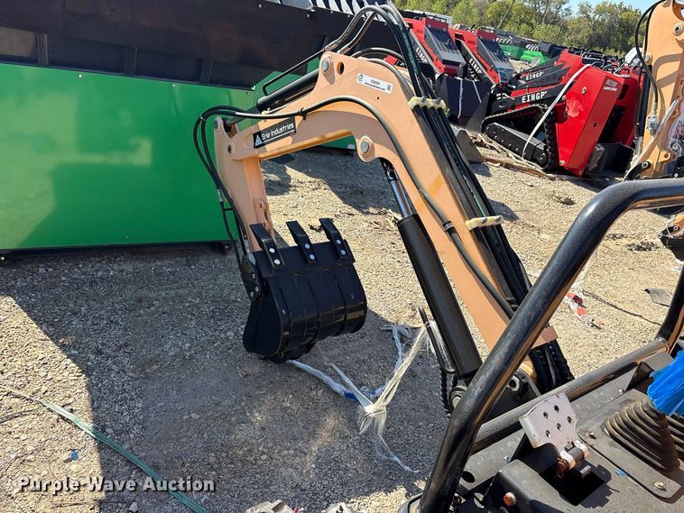 image for item ES8390 2024 Erie EM15 mini excavator