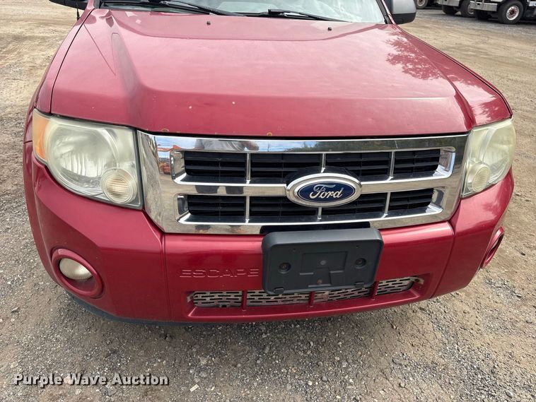 image for item ET8681 2011 Ford Escape SUV