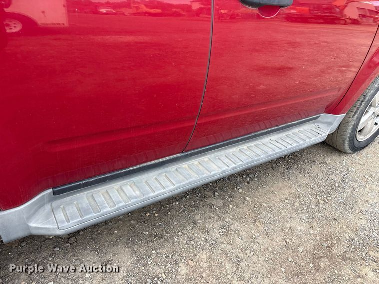 image for item ET8681 2011 Ford Escape SUV