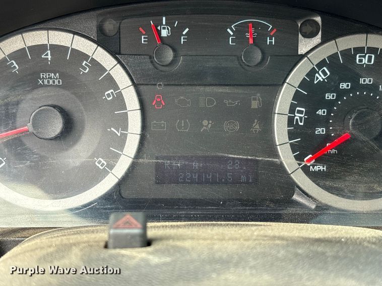 image for item ET8681 2011 Ford Escape SUV