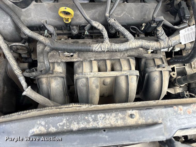 image for item ET8681 2011 Ford Escape SUV