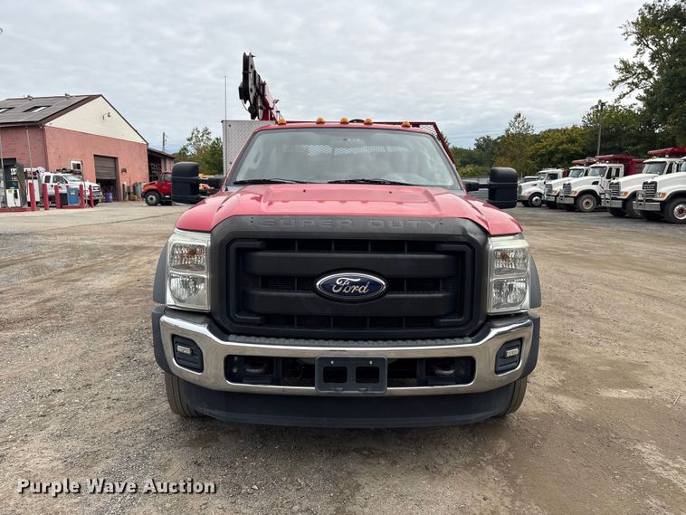 image for item ET8683 2011 Ford F550 Super Duty utility / service truck