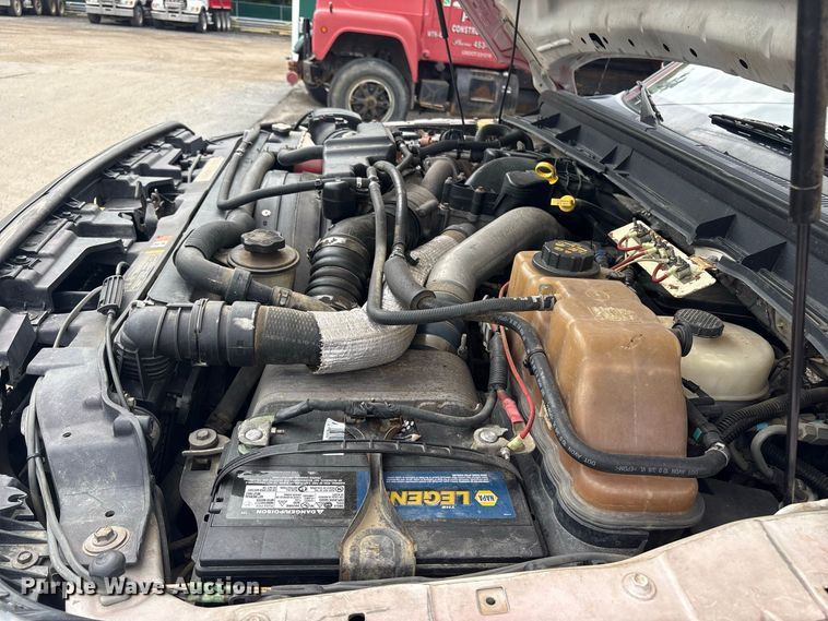 image for item ET8683 2011 Ford F550 Super Duty utility / service truck