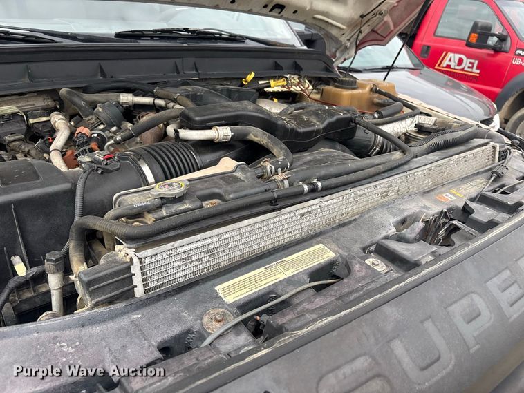 image for item ET8683 2011 Ford F550 Super Duty utility / service truck