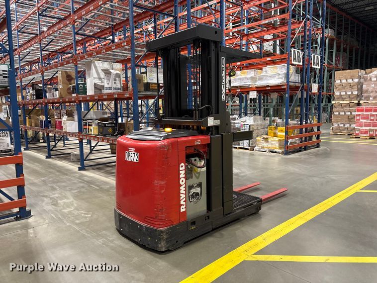 image for item ET8685 2015 Raymond 520-OPC30TT order picker