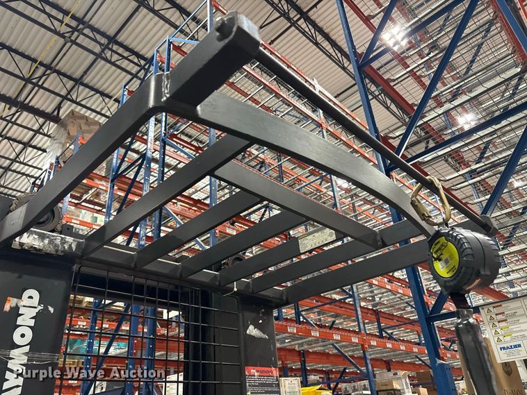 image for item ET8685 2015 Raymond 520-OPC30TT order picker