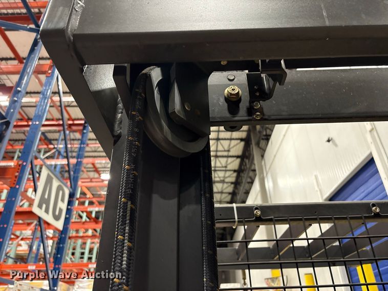 image for item ET8685 2015 Raymond 520-OPC30TT order picker