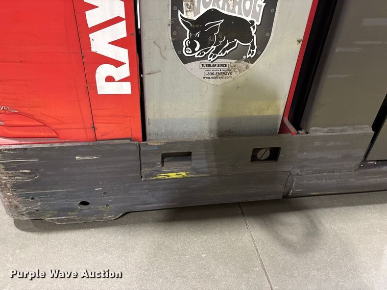 image for item ET8685 2015 Raymond 520-OPC30TT order picker