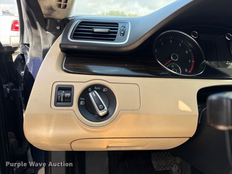 image for item EU0960 2015 Volkswagen CC 