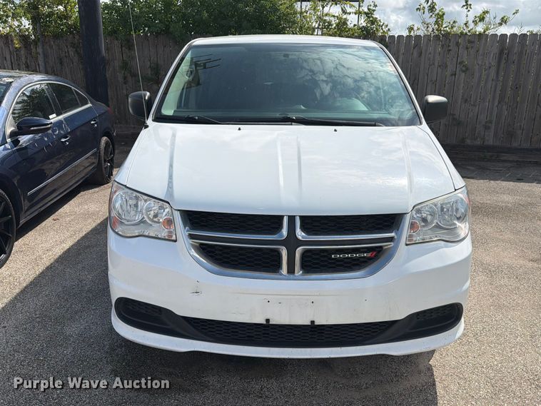 image for item EU0961 2016 Dodge Grand Caravan van
