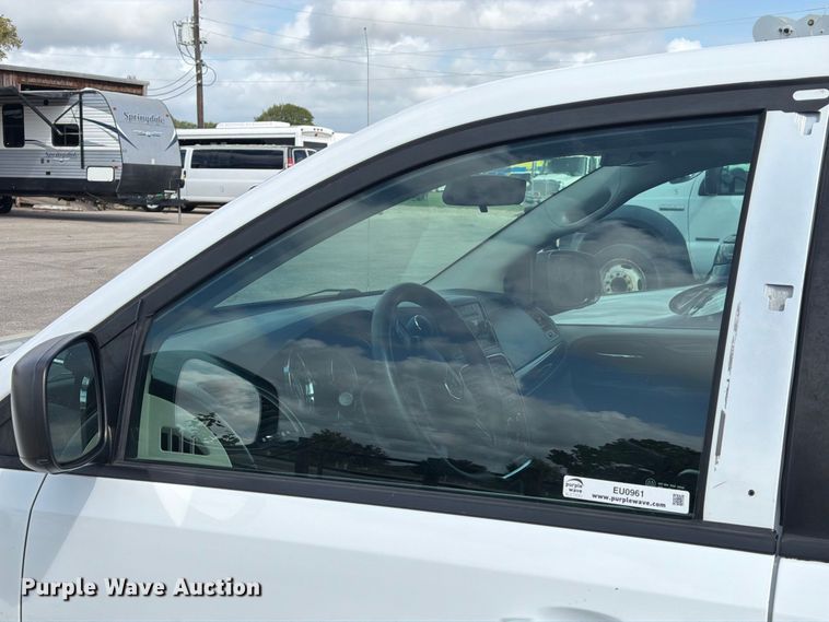 image for item EU0961 2016 Dodge Grand Caravan van