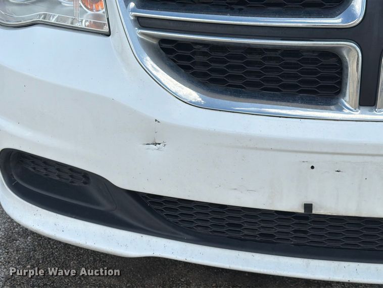 image for item EU0961 2016 Dodge Grand Caravan van
