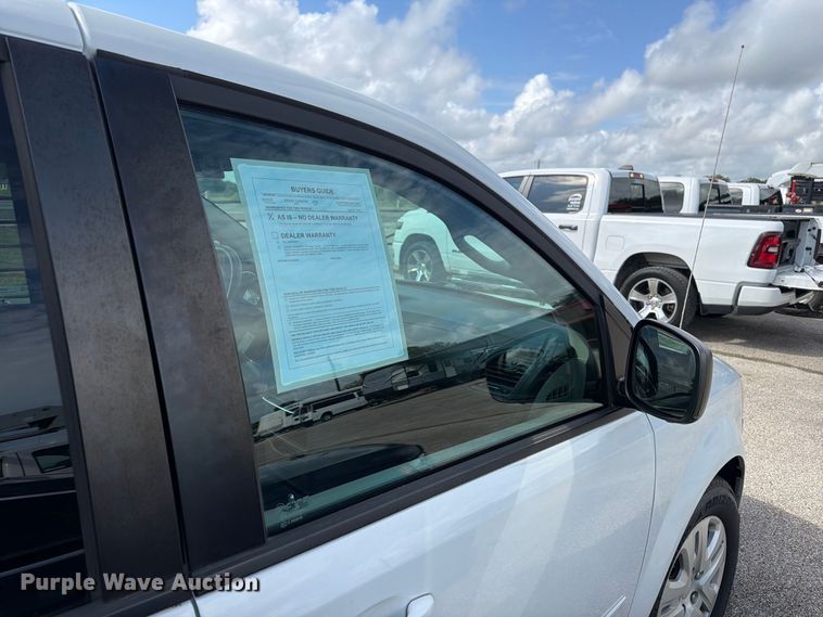 image for item EU0961 2016 Dodge Grand Caravan van