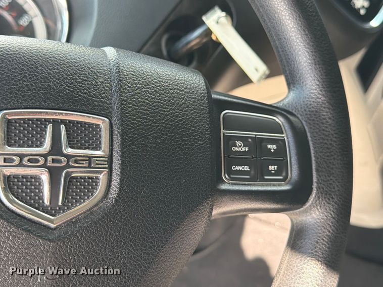 image for item EU0961 2016 Dodge Grand Caravan van