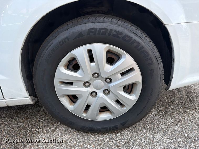 image for item EU0961 2016 Dodge Grand Caravan van