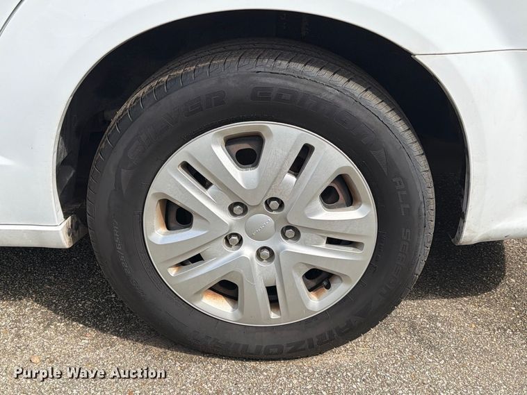 image for item EU0961 2016 Dodge Grand Caravan van