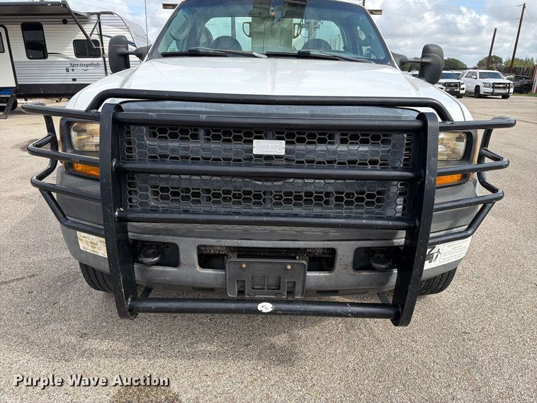 image for item EU0965 2006 Ford F550 bucket truck