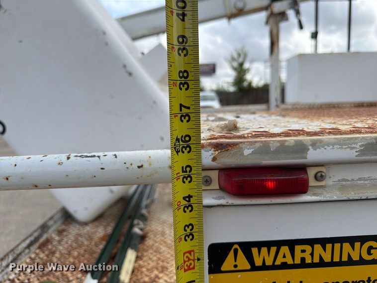 image for item EU0965 2006 Ford F550 bucket truck