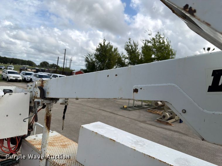image for item EU0965 2006 Ford F550 bucket truck