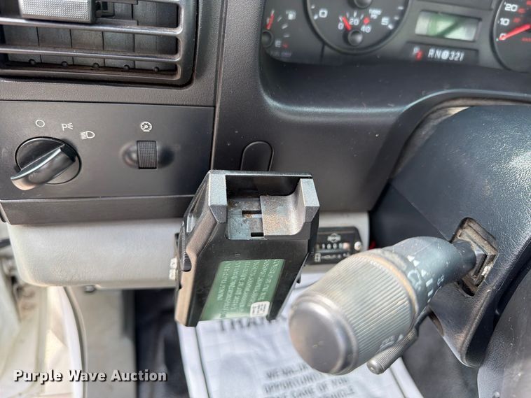 image for item EU0965 2006 Ford F550 bucket truck