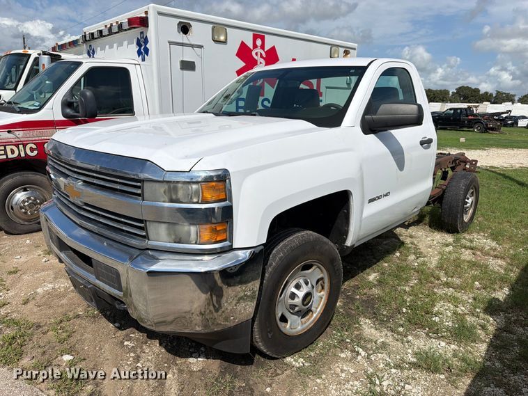 2016 Chevrolet Silverado 2500HD pickup truck cab and chassis