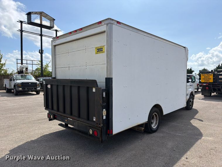 image for item EU0968 2011 Ford E350 box truck