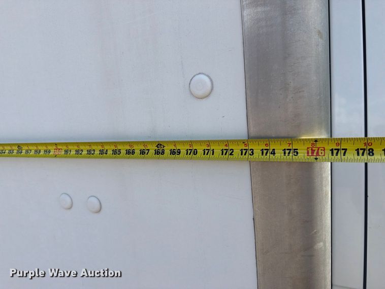 image for item EU0968 2011 Ford E350 box truck