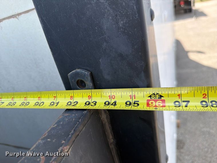 image for item EU0968 2011 Ford E350 box truck