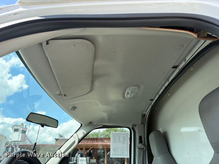 image for item EU0968 2011 Ford E350 box truck