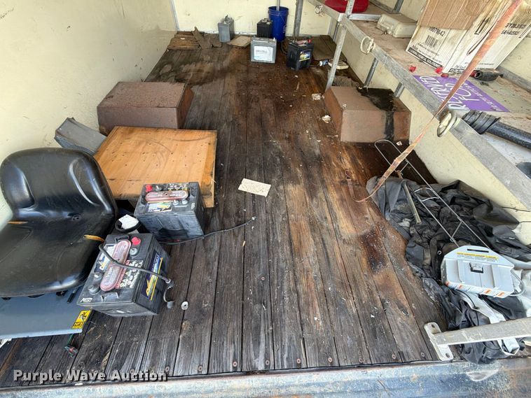 image for item EU0968 2011 Ford E350 box truck
