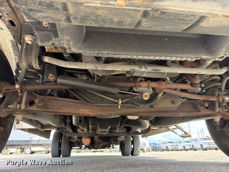 image for item EU0968 2011 Ford E350 box truck