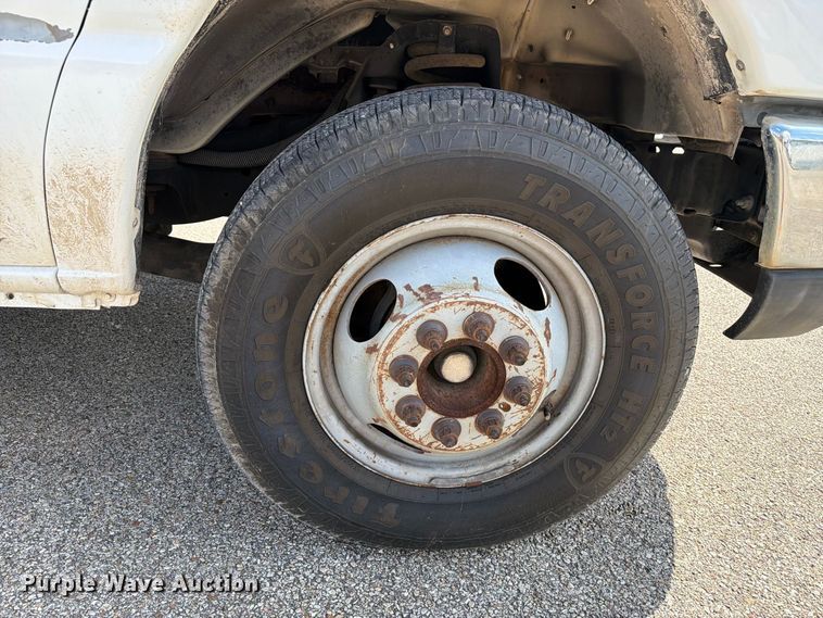 image for item EU0968 2011 Ford E350 box truck