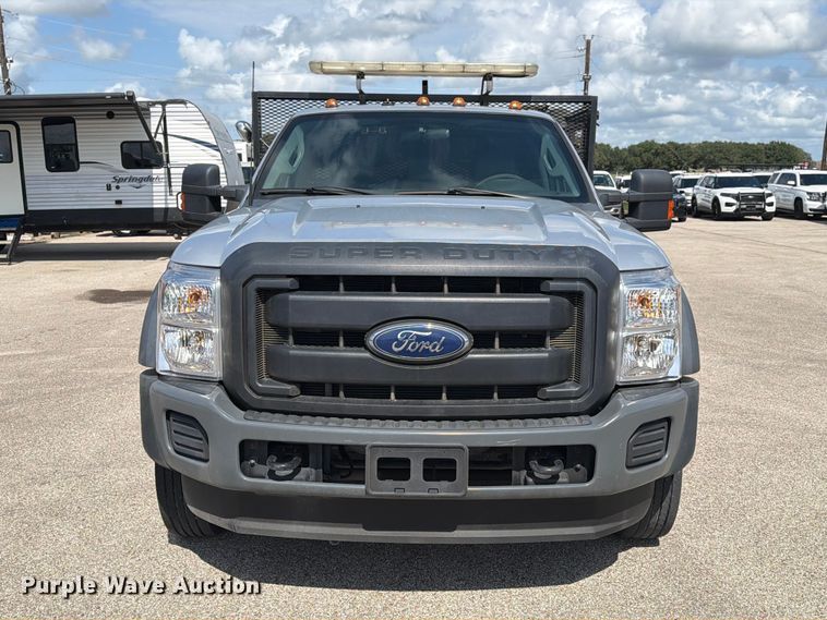 image for item EU0971 2012 Ford F450 flatbed truck