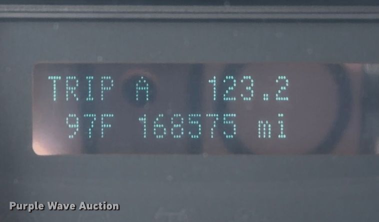 image for item EU0971 2012 Ford F450 flatbed truck