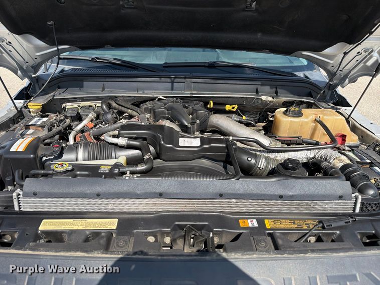 image for item EU0971 2012 Ford F450 flatbed truck