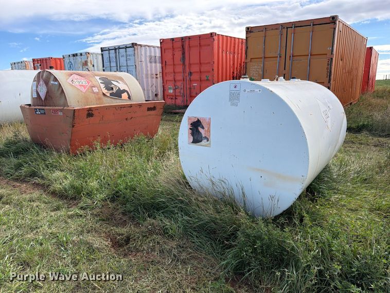 image for item EW1087 (2) fuel tanks