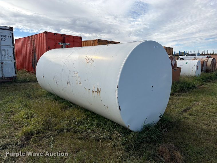 image for item EW1088 Fuel tank