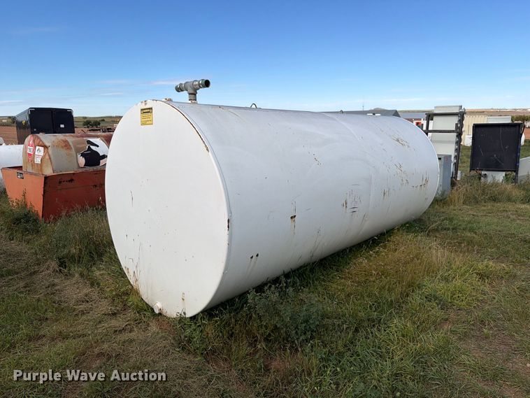image for item EW1088 Fuel tank