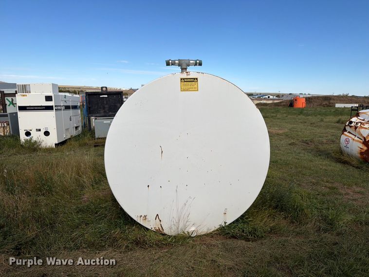 image for item EW1088 Fuel tank