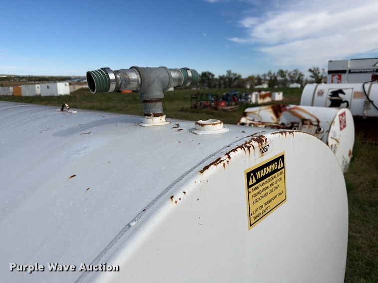 image for item EW1088 Fuel tank