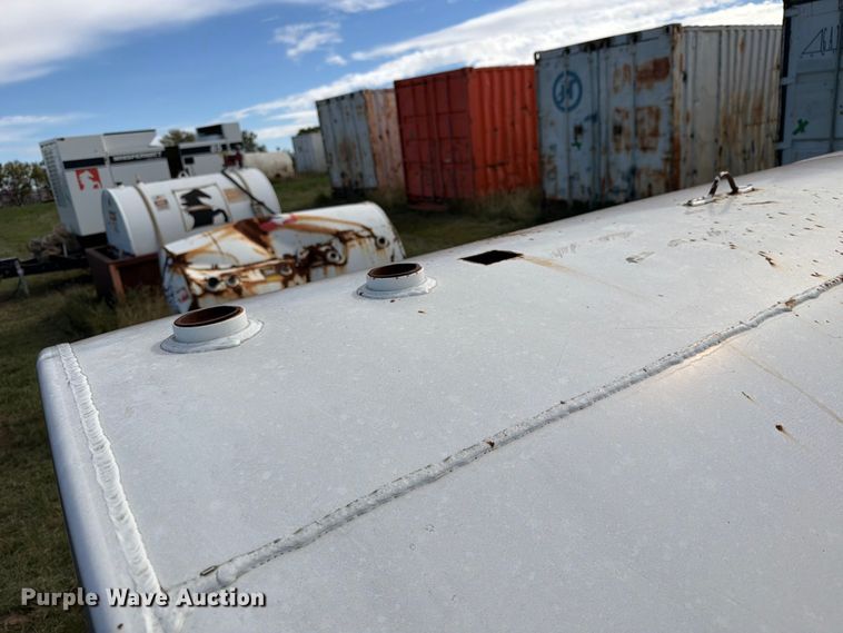 image for item EW1088 Fuel tank