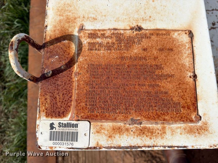 image for item EW1090 (5) fuel tanks
