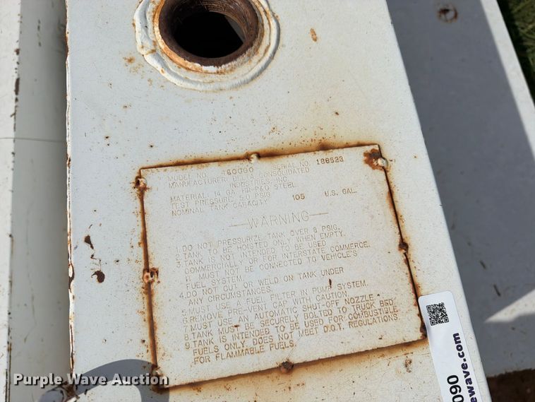 image for item EW1090 (5) fuel tanks
