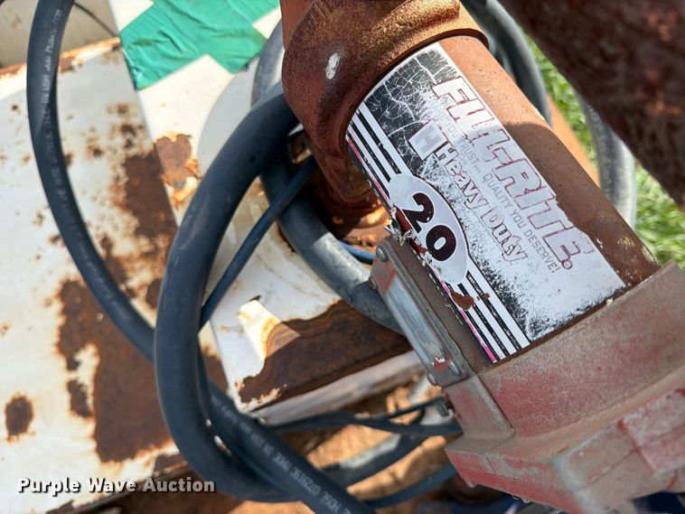 image for item EW1090 (5) fuel tanks