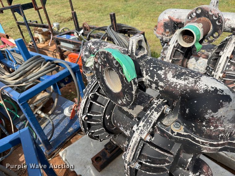image for item EW1091 Pumps