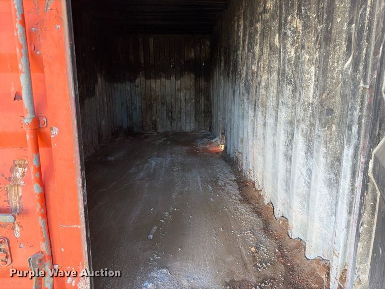 image for item EW1096 (2) shipping containers