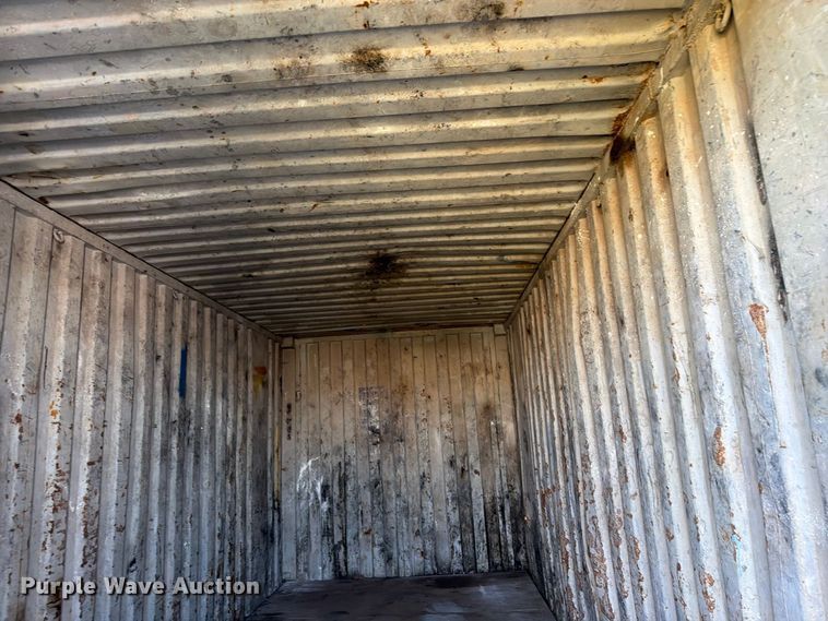 image for item EW1098 (2) shipping containers