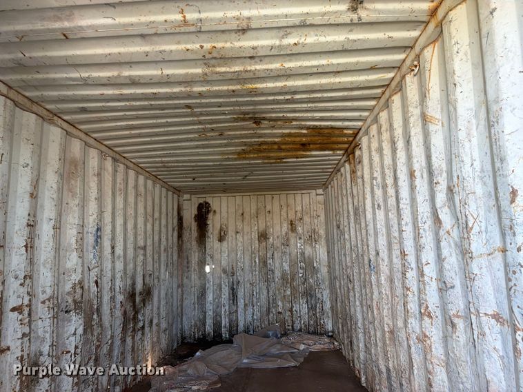 image for item EW1098 (2) shipping containers