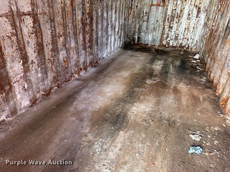 image for item EW1099 (2) shipping containers
