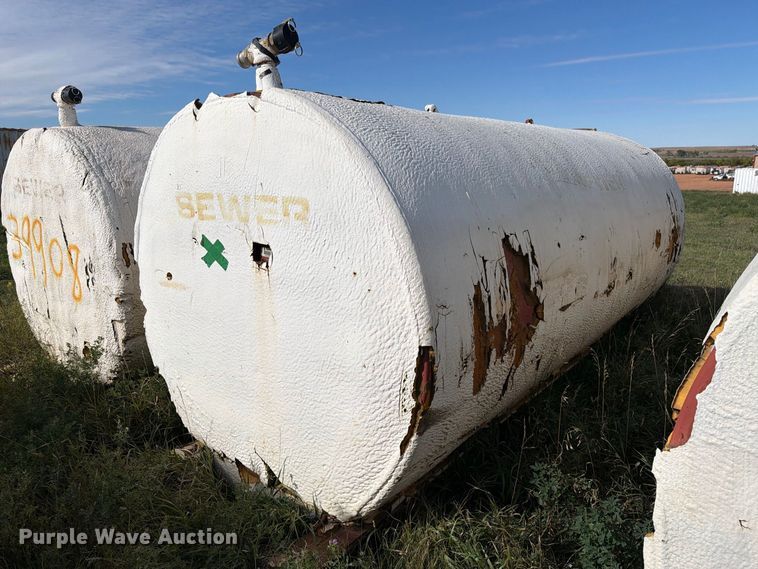image for item EW1101 (3) septic tanks